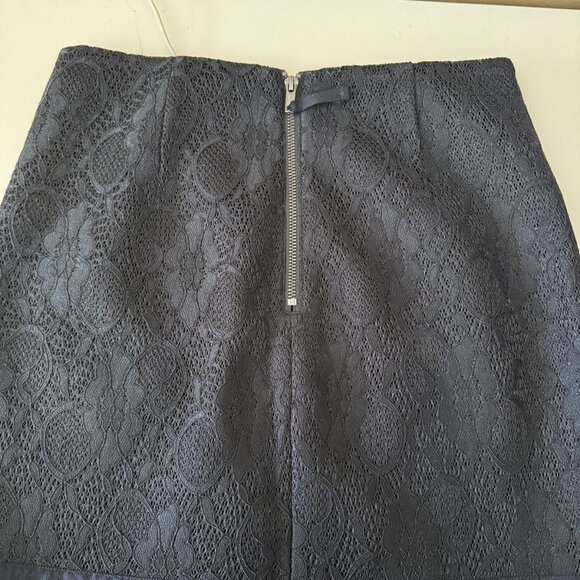 Topshop Black mini skirt, size 6 - Picture 4 of 5